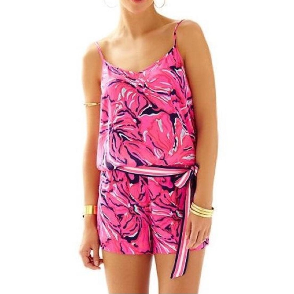 Lilly Pulitzer Deanna Romper in hot pink and navy tropical floral print Size XXS